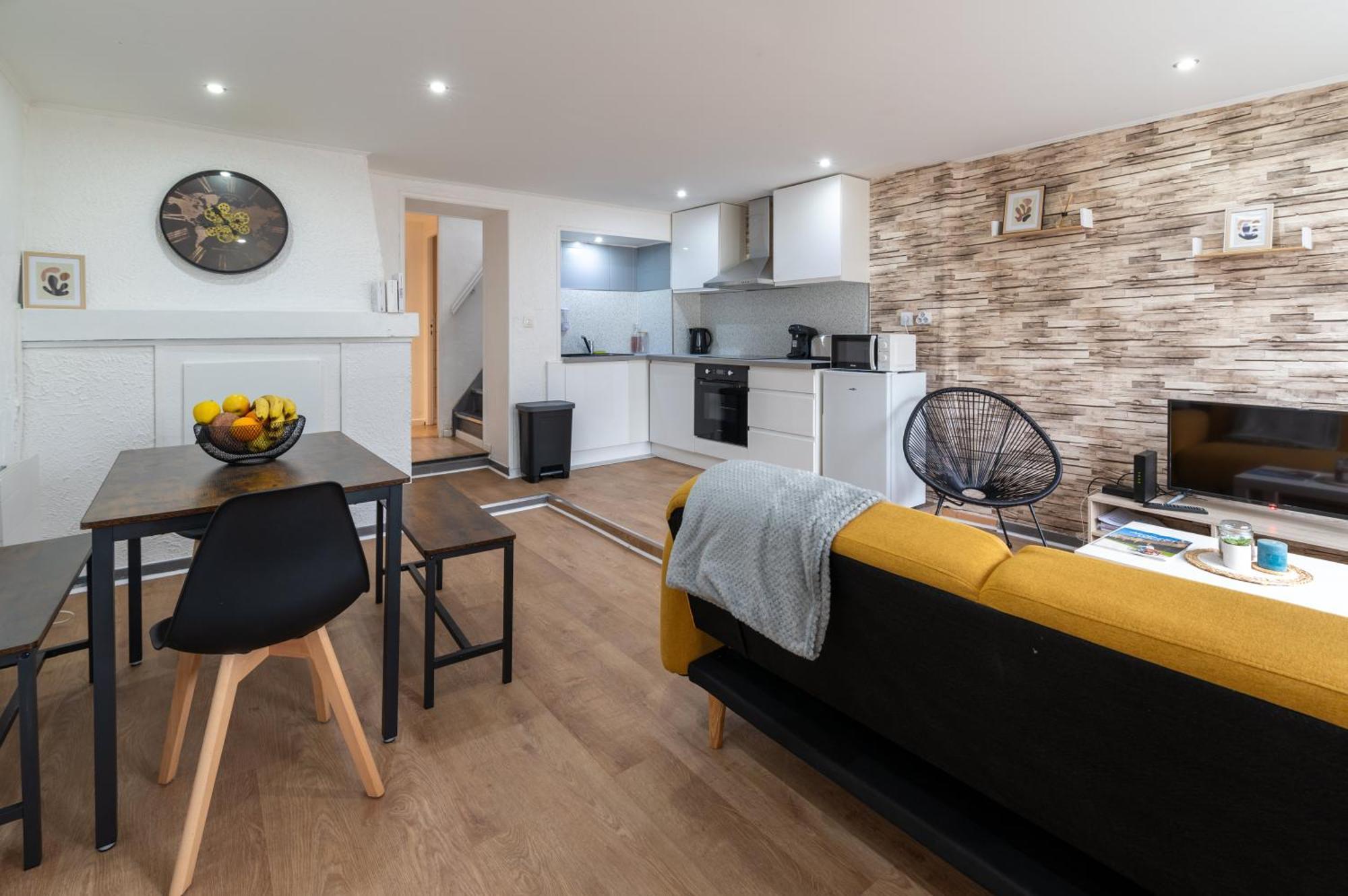 Villa 55M2 Cosy Au Calme Avec Terrasse Et Box Individuel Nouzonville Exterior foto